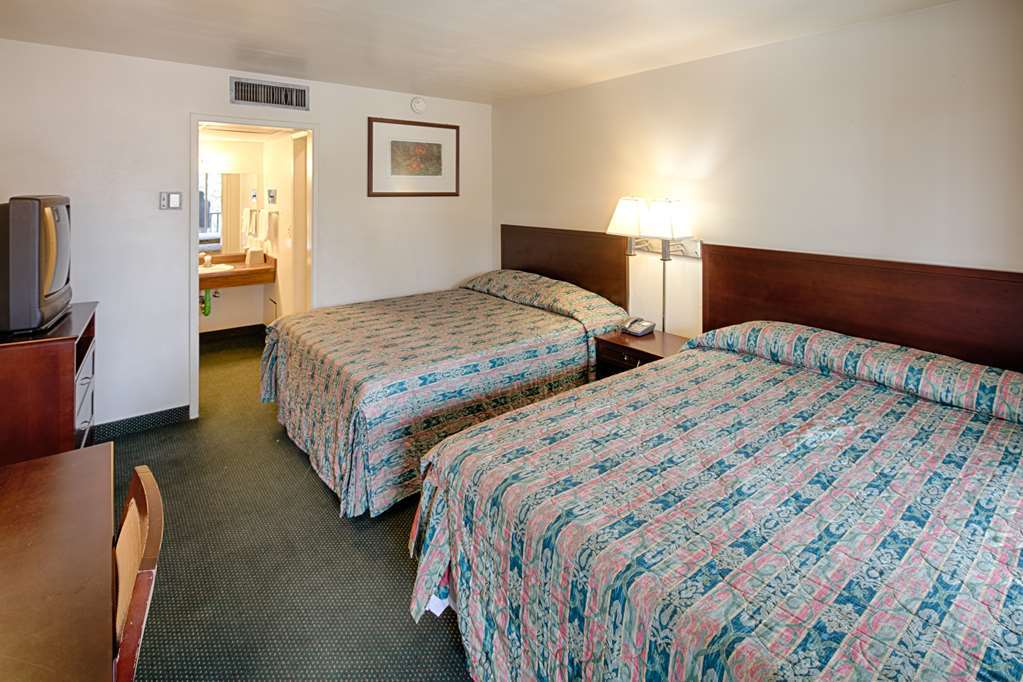 Ramada By Wyndham Modesto Yosemite Area Hotel Cameră foto